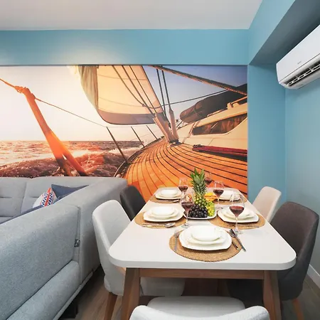 Cordon 61 By Ocekhomes Apartament