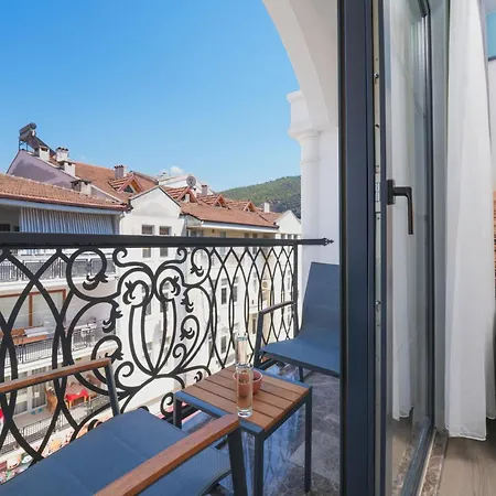 Cordon 61 By Ocekhomes